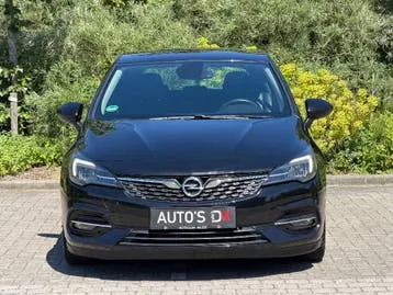 Opel Astra 2020 photo 2
