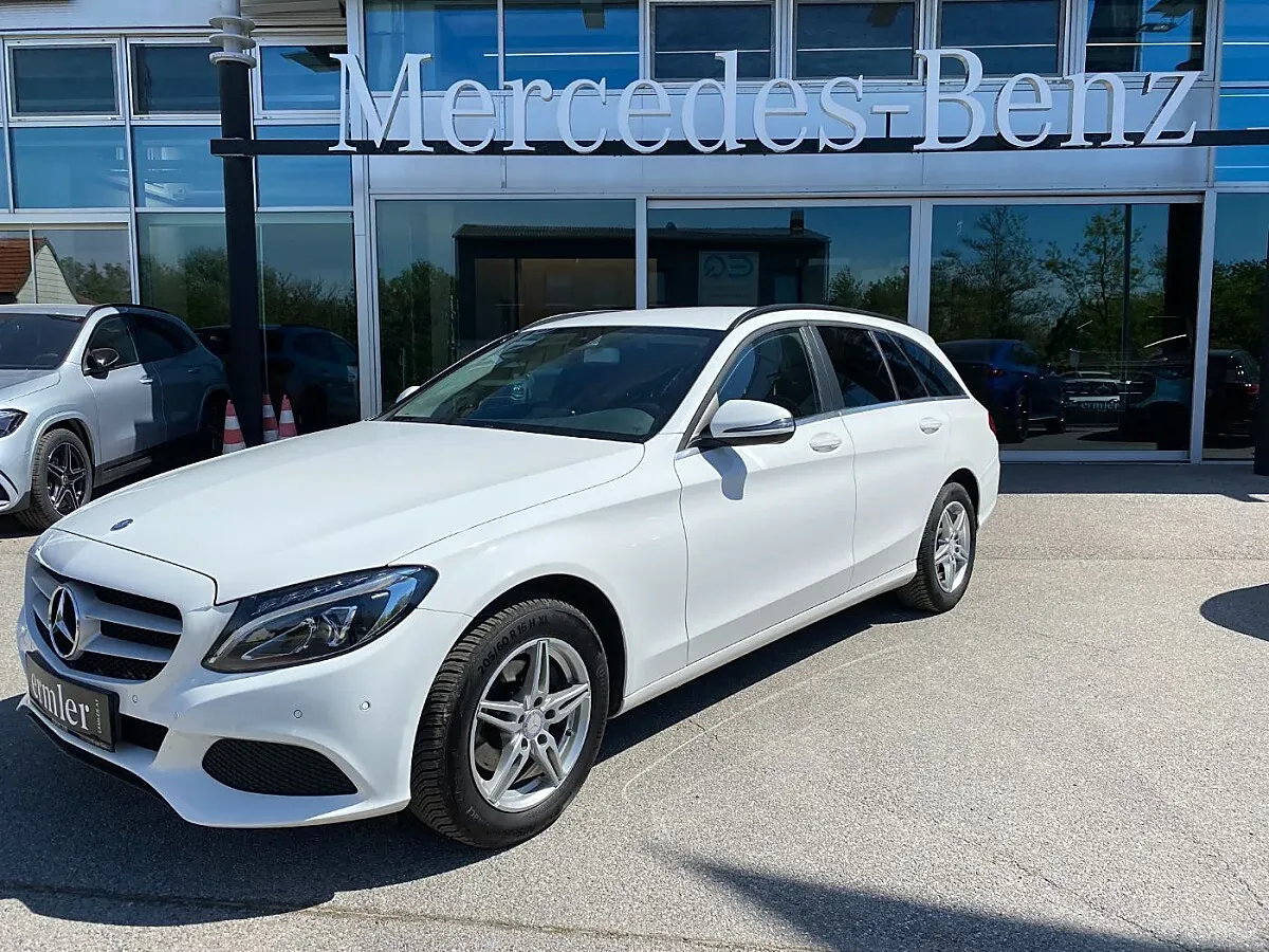 Mercedes-Benz C-Class 2017 photo 3
