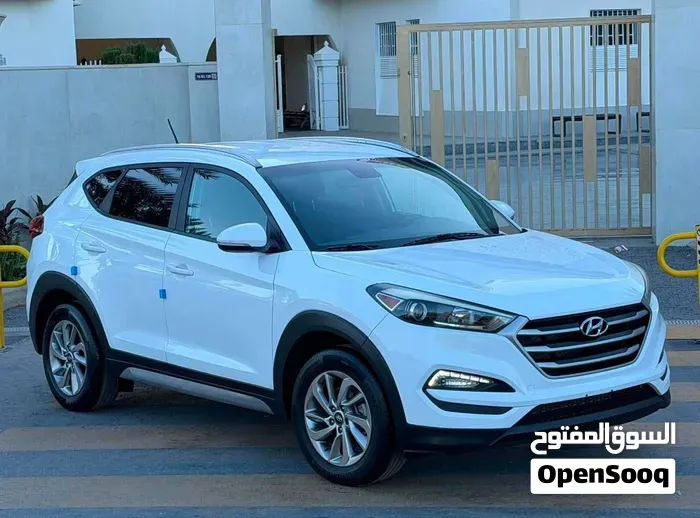 Hyundai Tucson 2017 photo 2