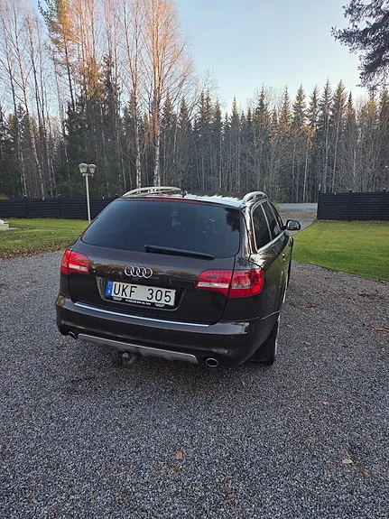 Audi A6 Allroad 2011 photo 4