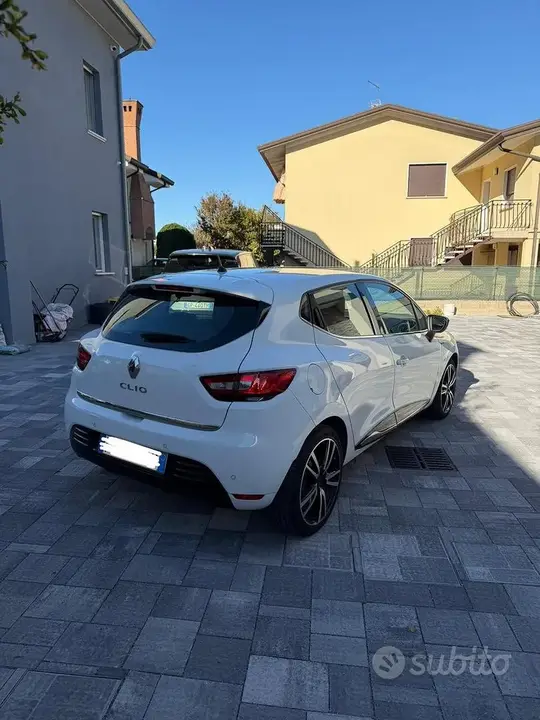 Renault Clio 2019 photo 3