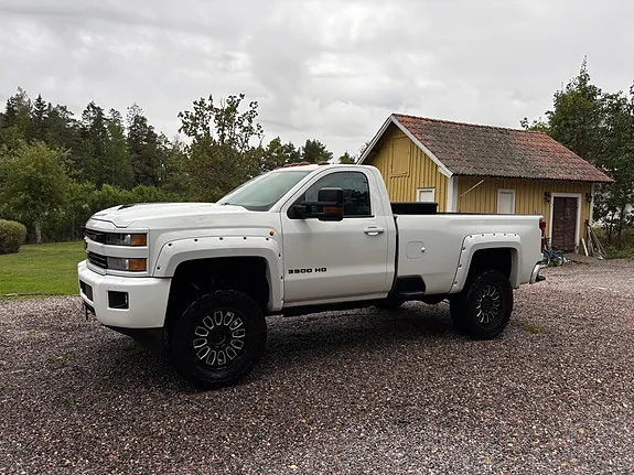 Chevrolet Silverado 3500 2018 photo 4