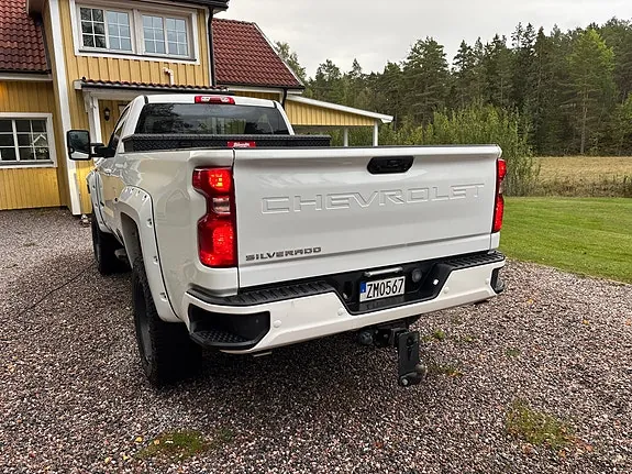 Chevrolet Silverado 3500 2018 photo 3