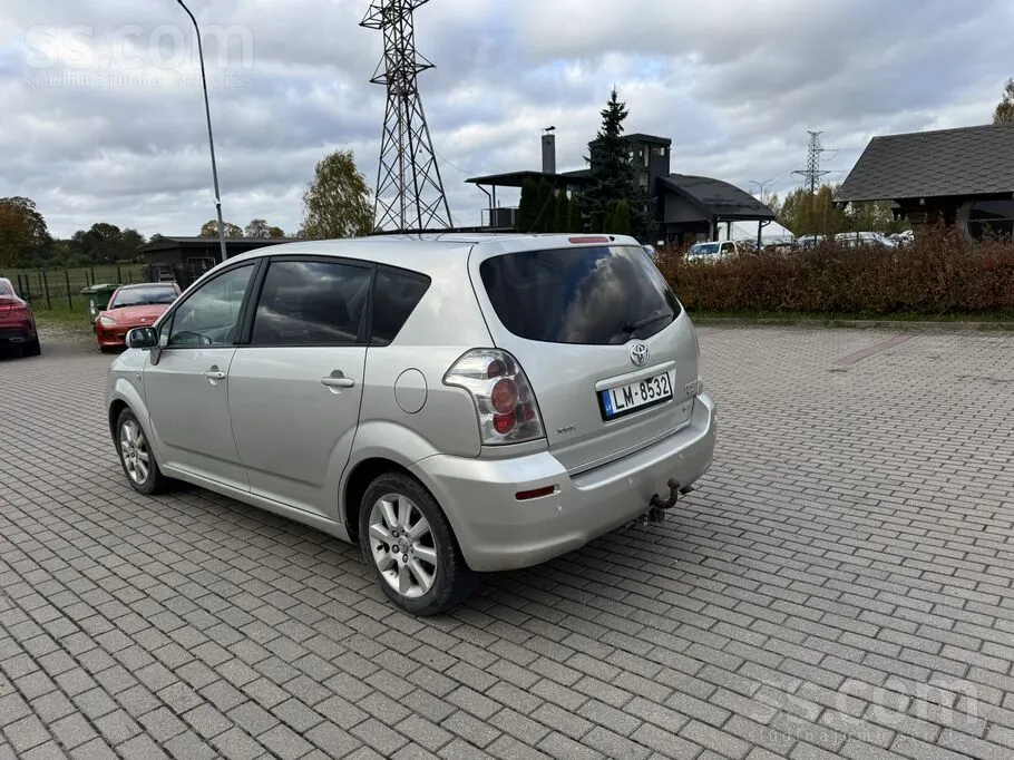 Toyota Corolla Verso 2006 photo 3
