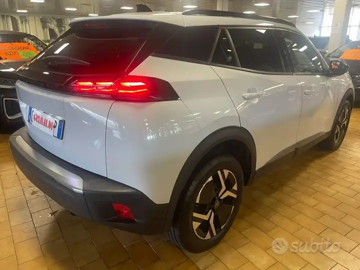Peugeot 2008 2025 photo 5