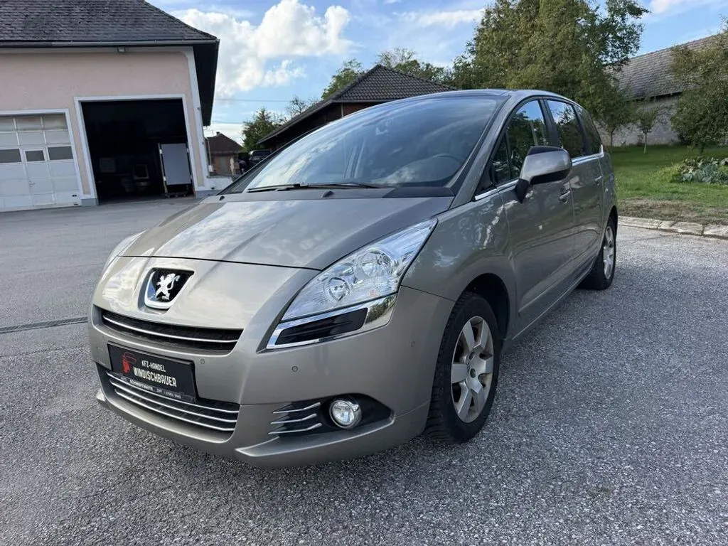 Peugeot 5008 2013 photo 2