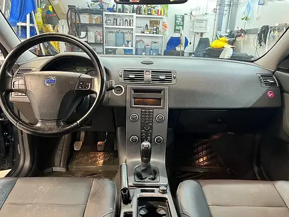 Volvo V50 2010 photo 4