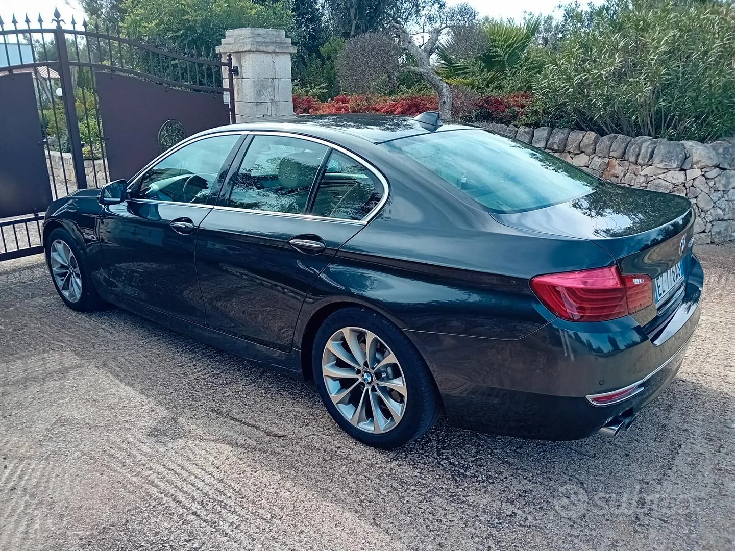 BMW 5 Series 2015 photo 4