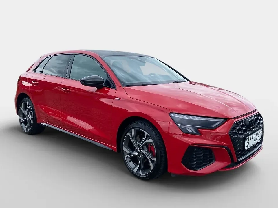 Audi A3 2022 photo 2