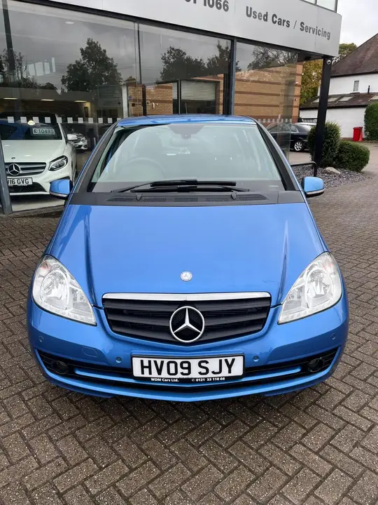 Mercedes-Benz A-Class 2009 photo 4
