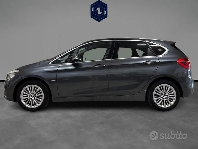BMW Active Tourer 2018 photo 2