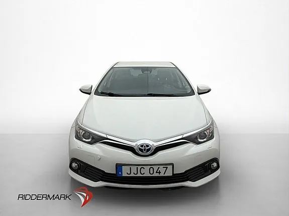 Toyota Auris 2017 photo 2