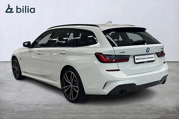 BMW 330E 2022 photo 2