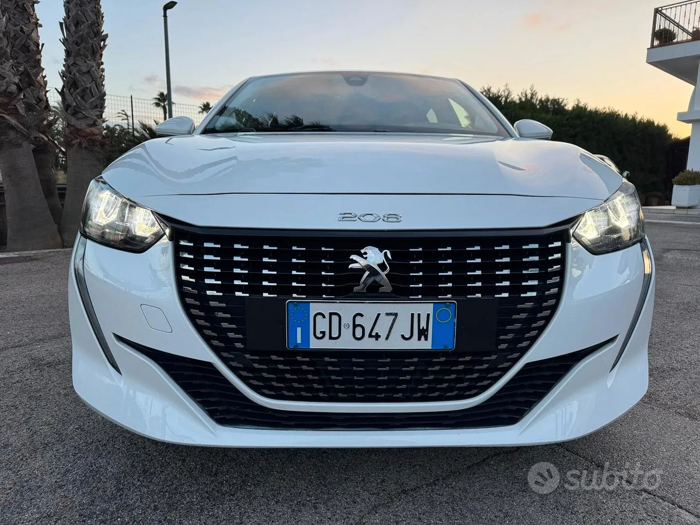 Peugeot 208 2020 photo 2