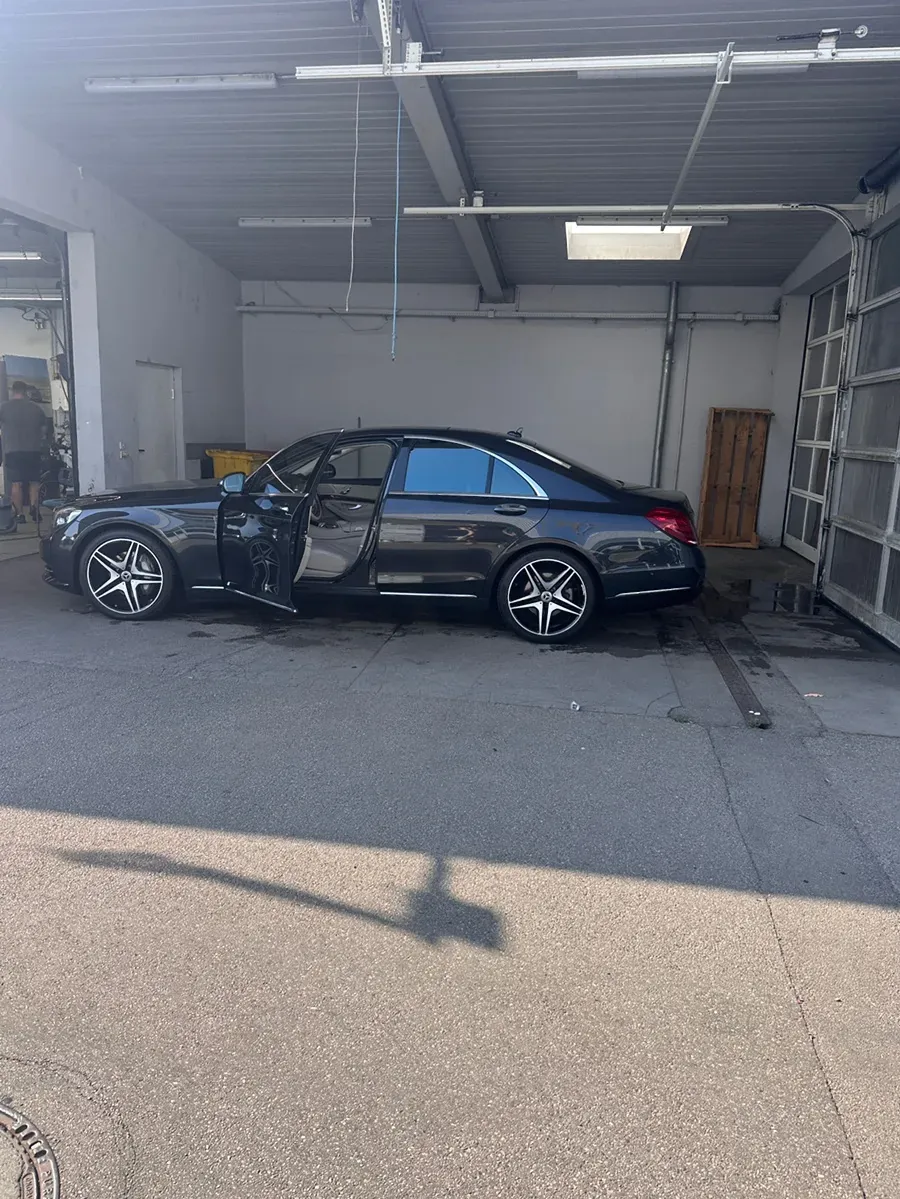 Mercedes-Benz S-Class 2014 photo 2