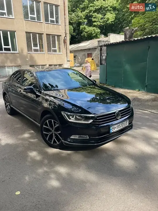 Volkswagen Passat 2019 photo 3