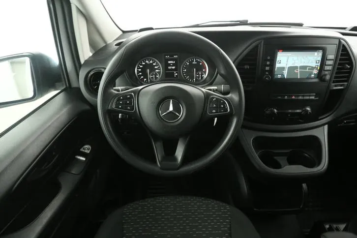 Mercedes-Benz Vito 2022 photo 2