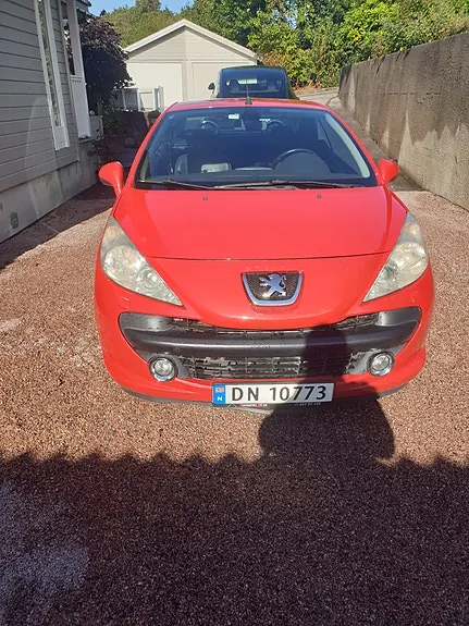 Peugeot 207 Cc 2008 photo 2