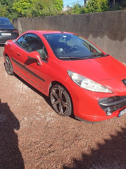 Peugeot 207 Cc 2008 photo 3