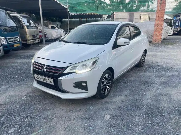 Mitsubishi Attrage 2022 photo 5
