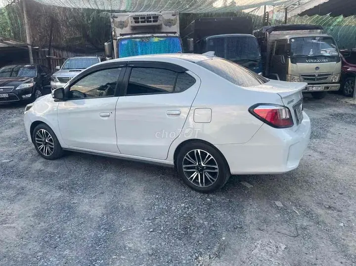 Mitsubishi Attrage 2022 photo 3