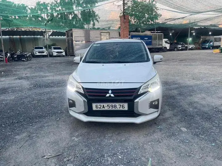 Mitsubishi Attrage