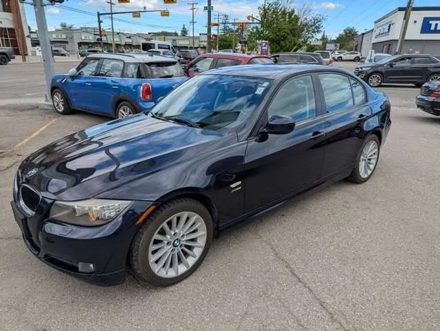 BMW 3Series 2010 photo 4