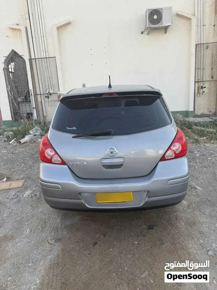 Nissan Versa