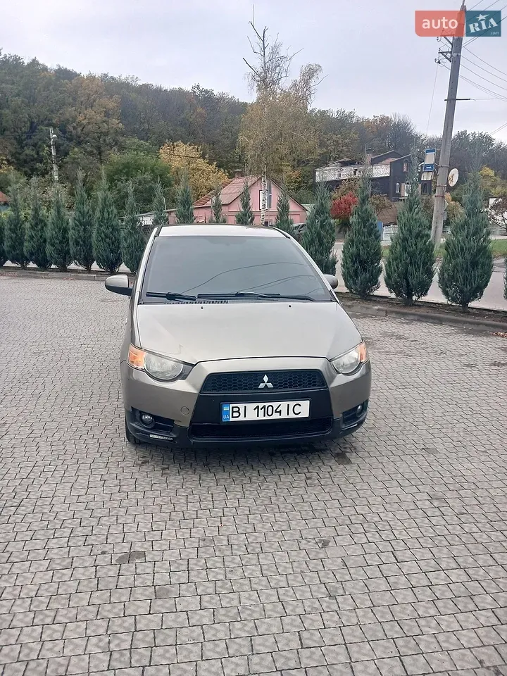 Mitsubishi Colt