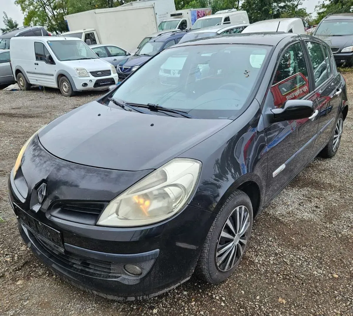 Renault Clio 2007 photo 2