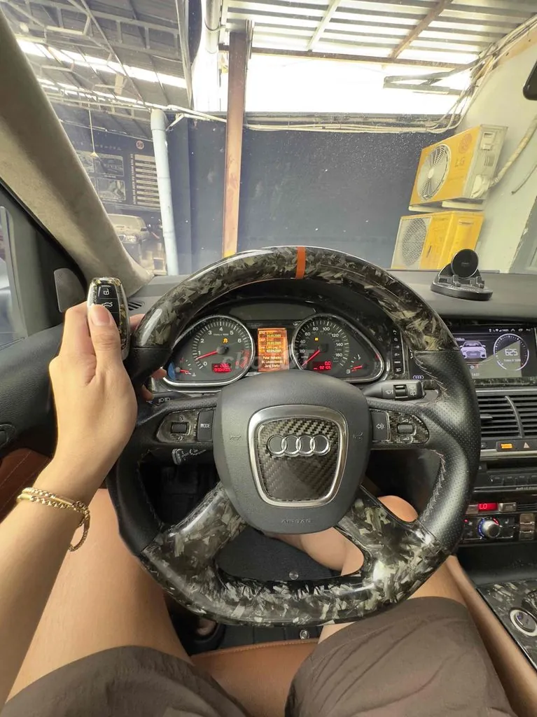 Audi Q7 2006 photo 4