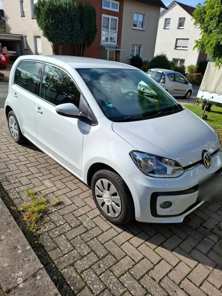 Volkswagen Up