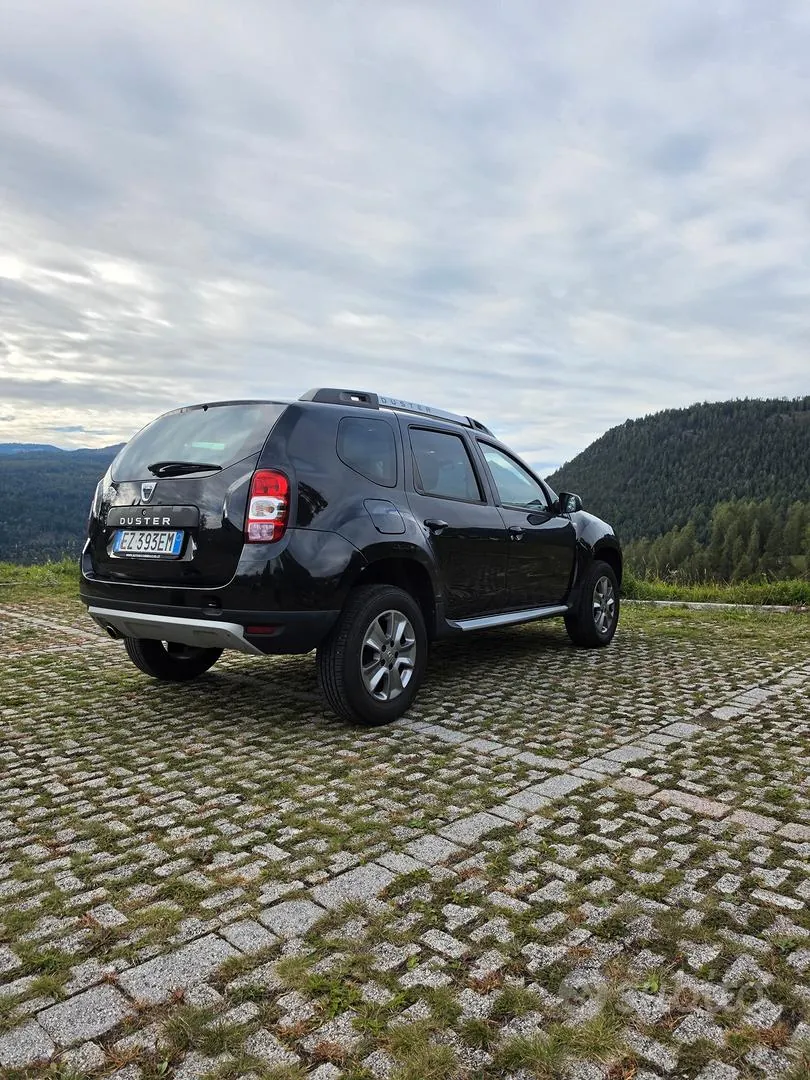 Dacia Duster 2015 photo 2