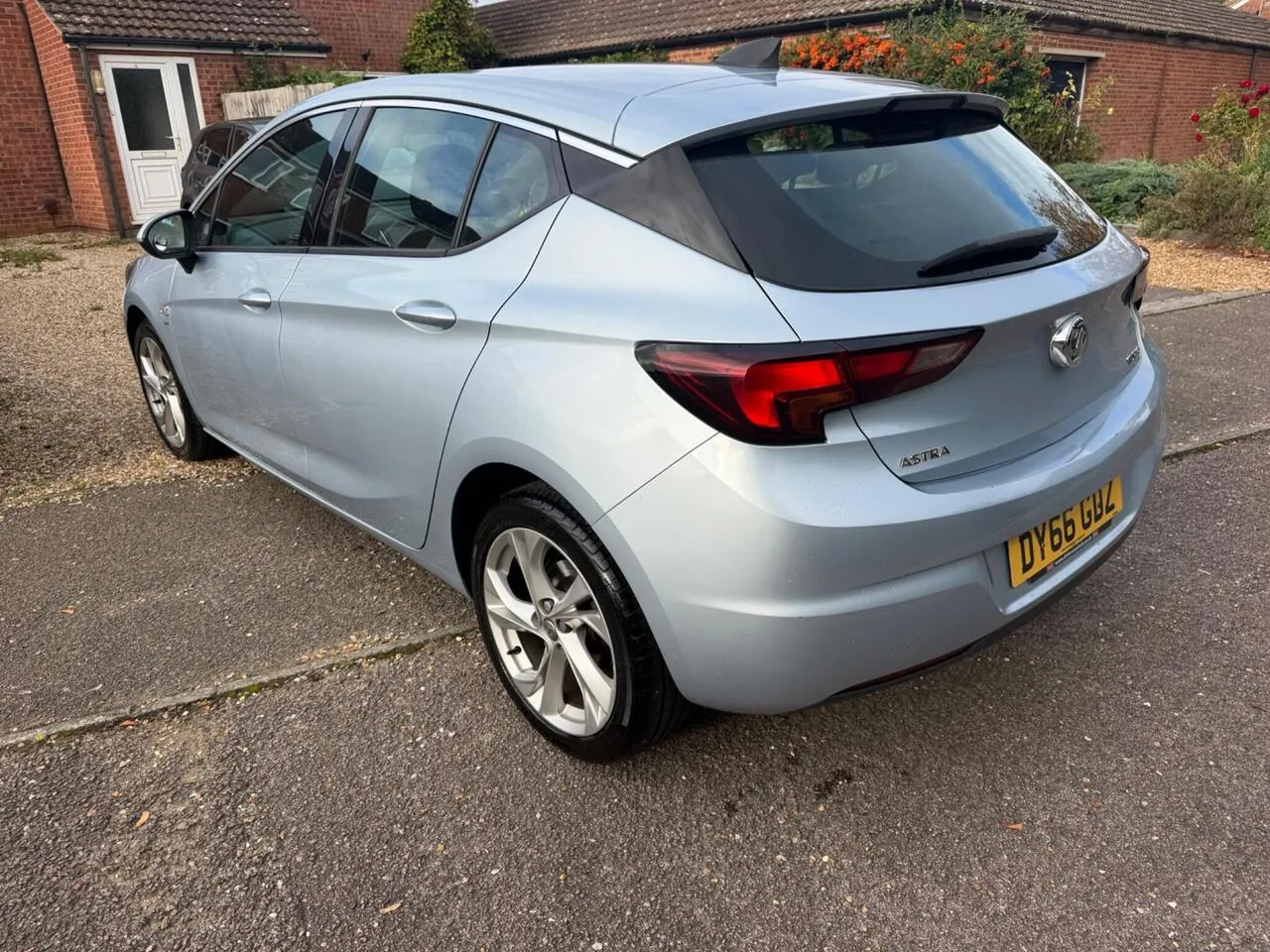 Vauxhall Astra 2016 photo 4