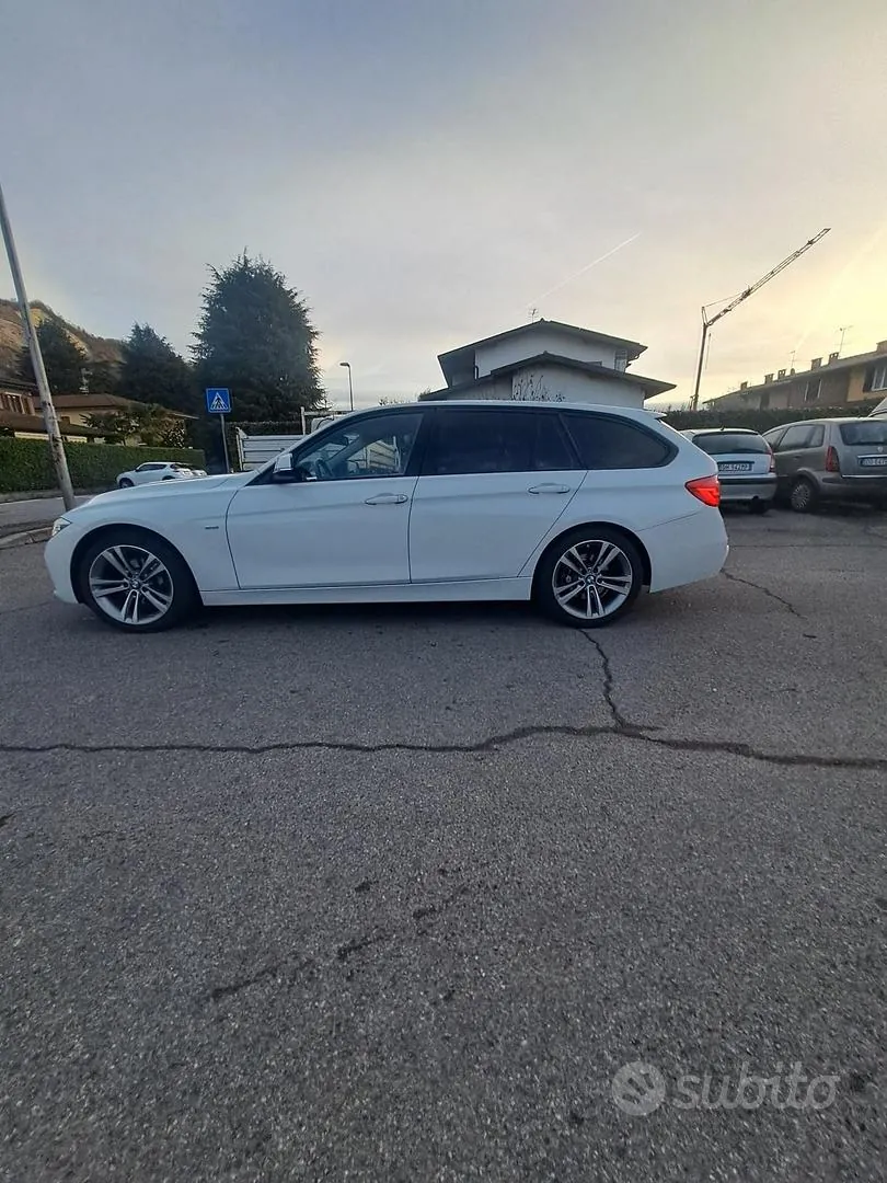 BMW 316 Touring 2016 photo 2