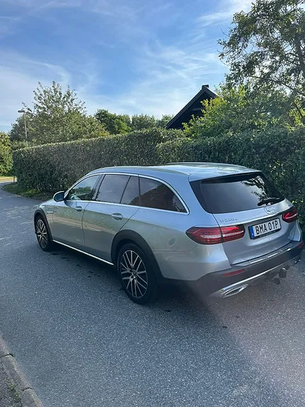 Mercedes-Benz E220 D 2022 photo 3