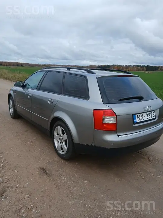Audi A4 2003 photo 3