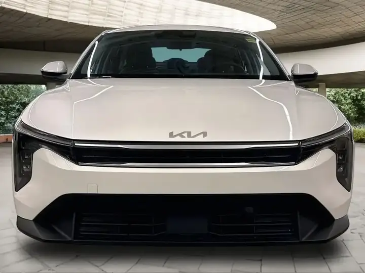 Kia K4 2025 photo 3