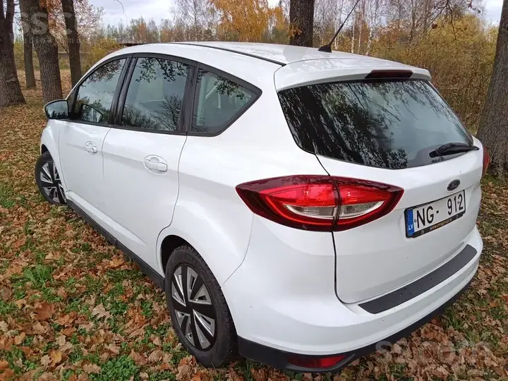 Ford C-Max 2016 photo 4