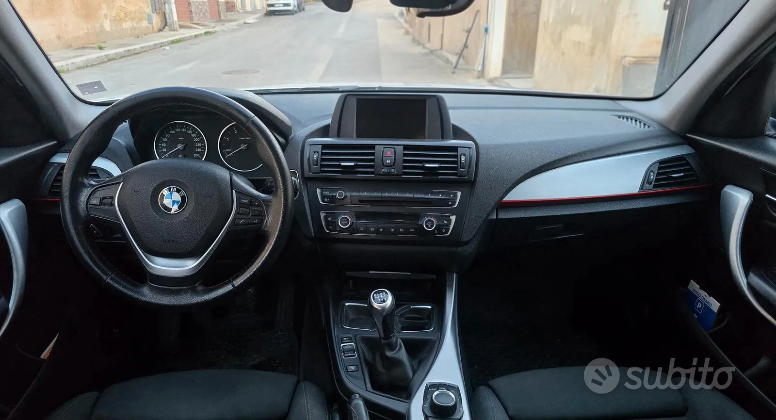 BMW 1 Series 2012 photo 4
