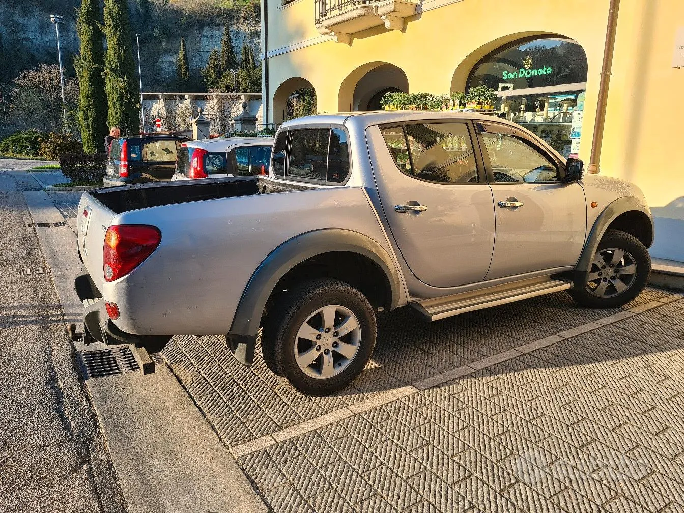 Mitsubishi L200 2006 photo 4