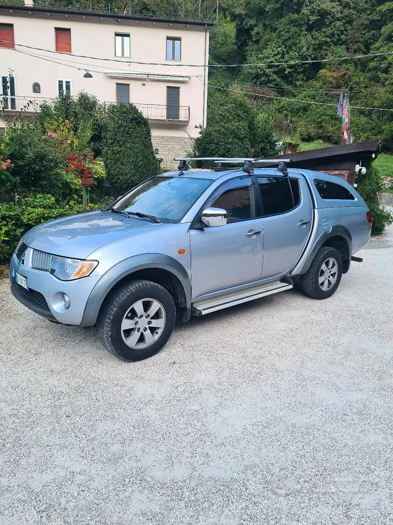 Mitsubishi L200