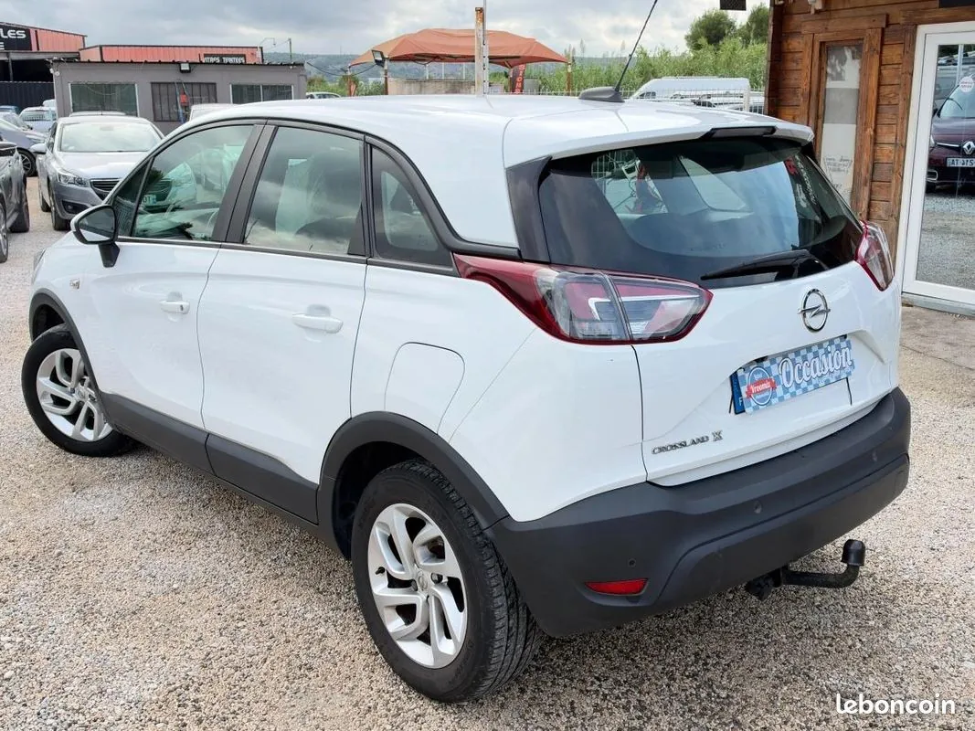 Opel Crossland X 2018 photo 4