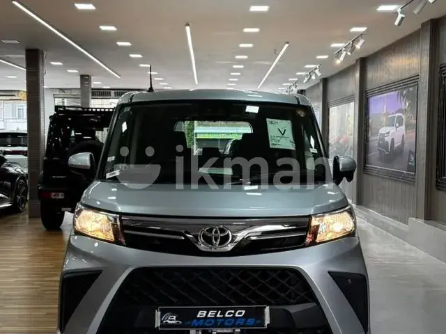 Toyota Roomy 2023 photo 3