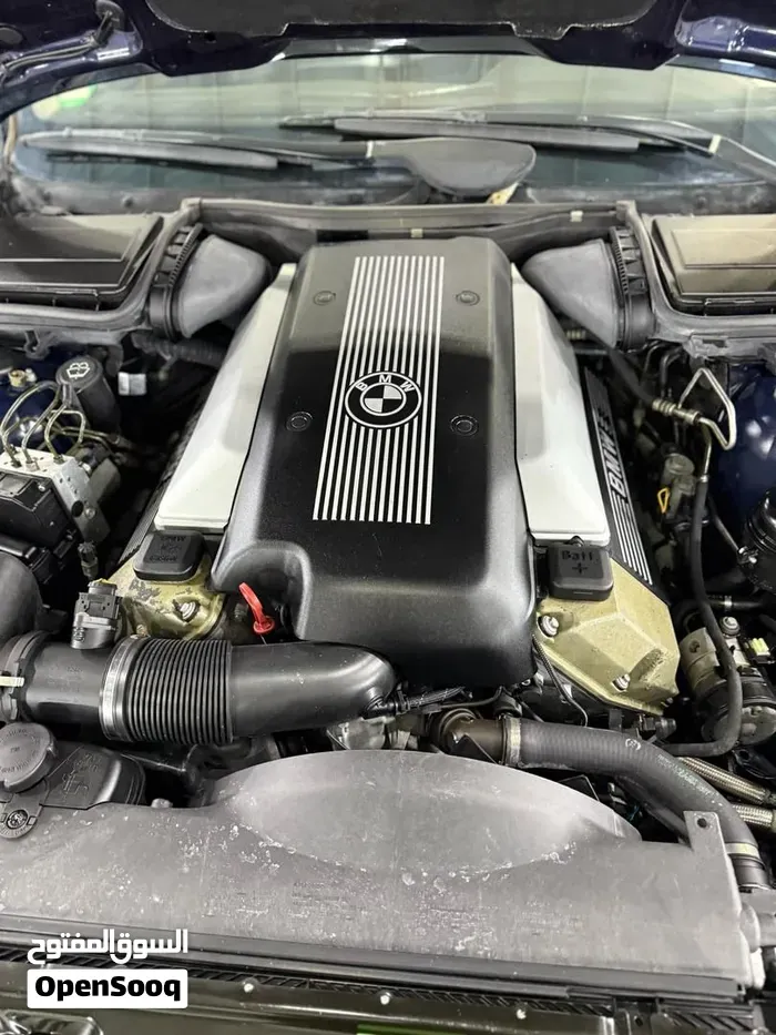 BMW 5 Series 2002 photo 2