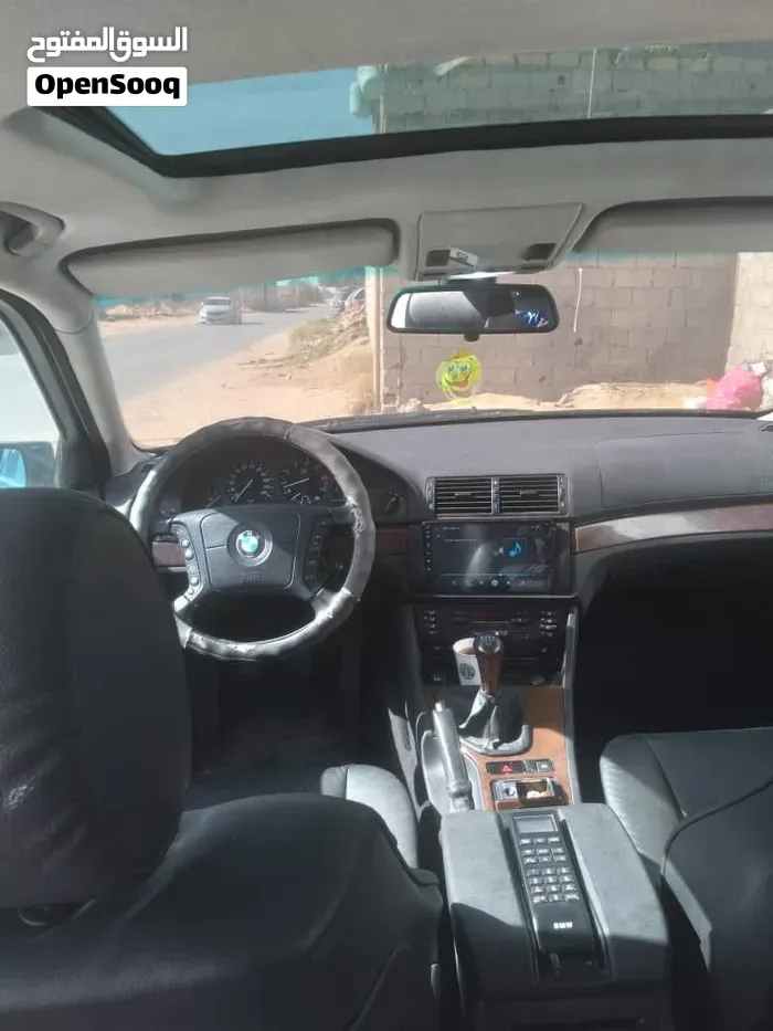 BMW 5 Series 2002 photo 4