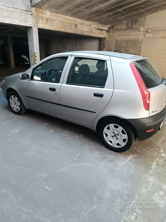 Fiat Punto 2004 photo 4