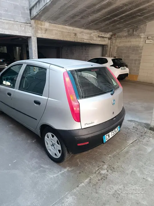 Fiat Punto 2004 photo 3