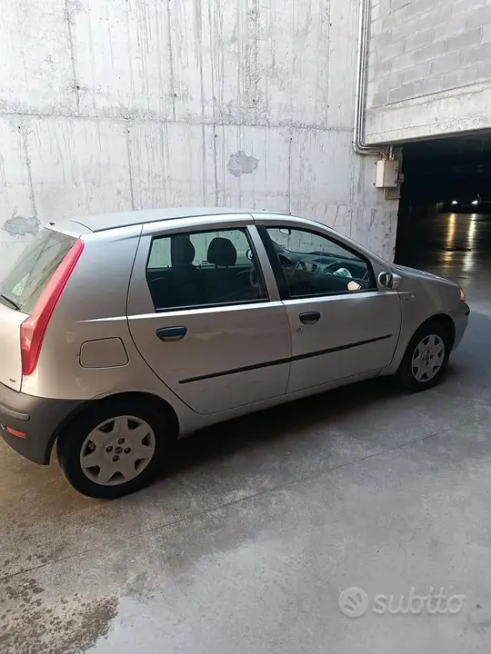 Fiat Punto 2004 photo 5