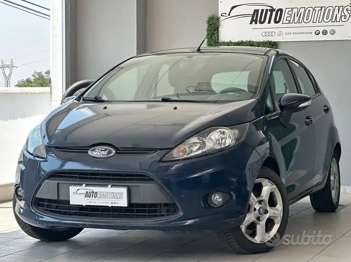 Ford Fiesta 2011 photo 3